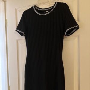 H&M sporty black dress